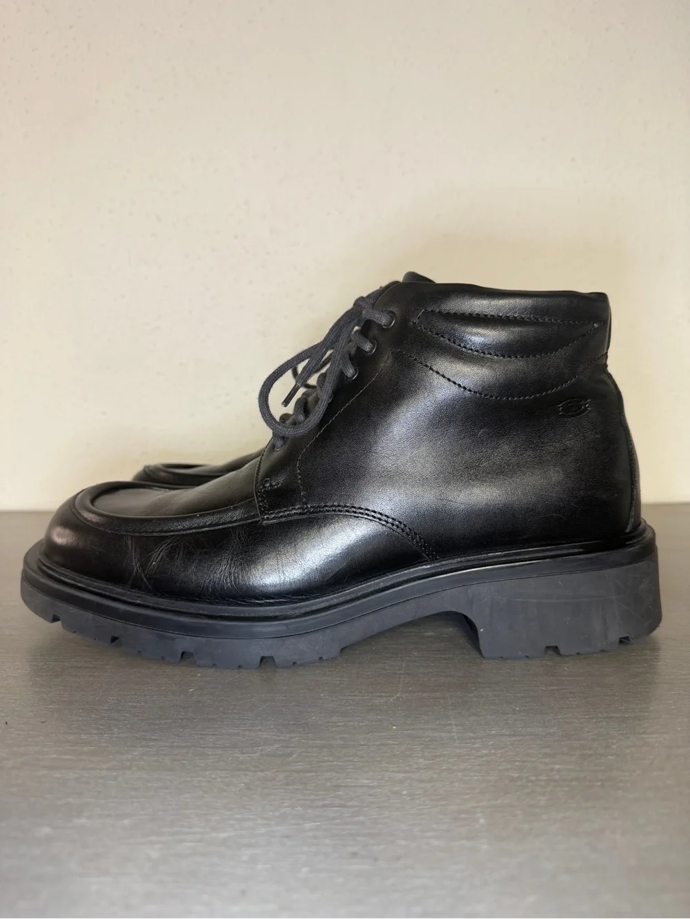 Rare Vintage Skechers Mens 8.5M Black Leather Chukka Boots Made In Italy